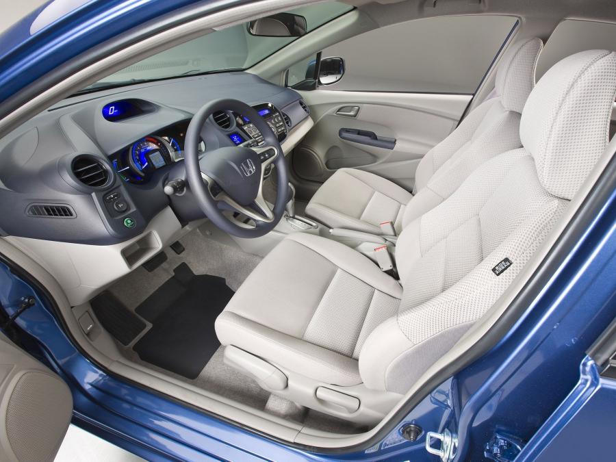  Honda Insight 2009 года  (фото 51 из 172)